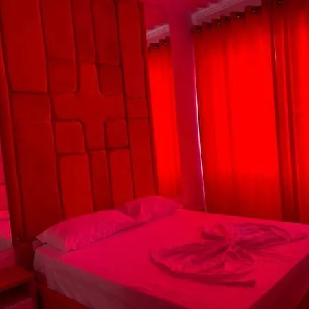 Hotell Hotel Restaurant Kleo Fushe-Kruje