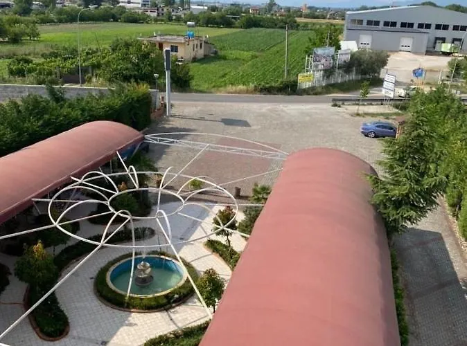 Hotell Hotel Restaurant Kleo Fushe-Kruje