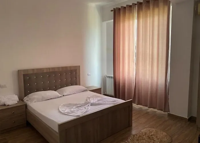 Hotel Restaurant Kleo Hotel *